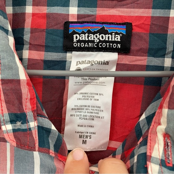 Patagonia Organic Cotton Plaid Button-Down Shirt Red Size Medium Men’s - Picture 2 of 5